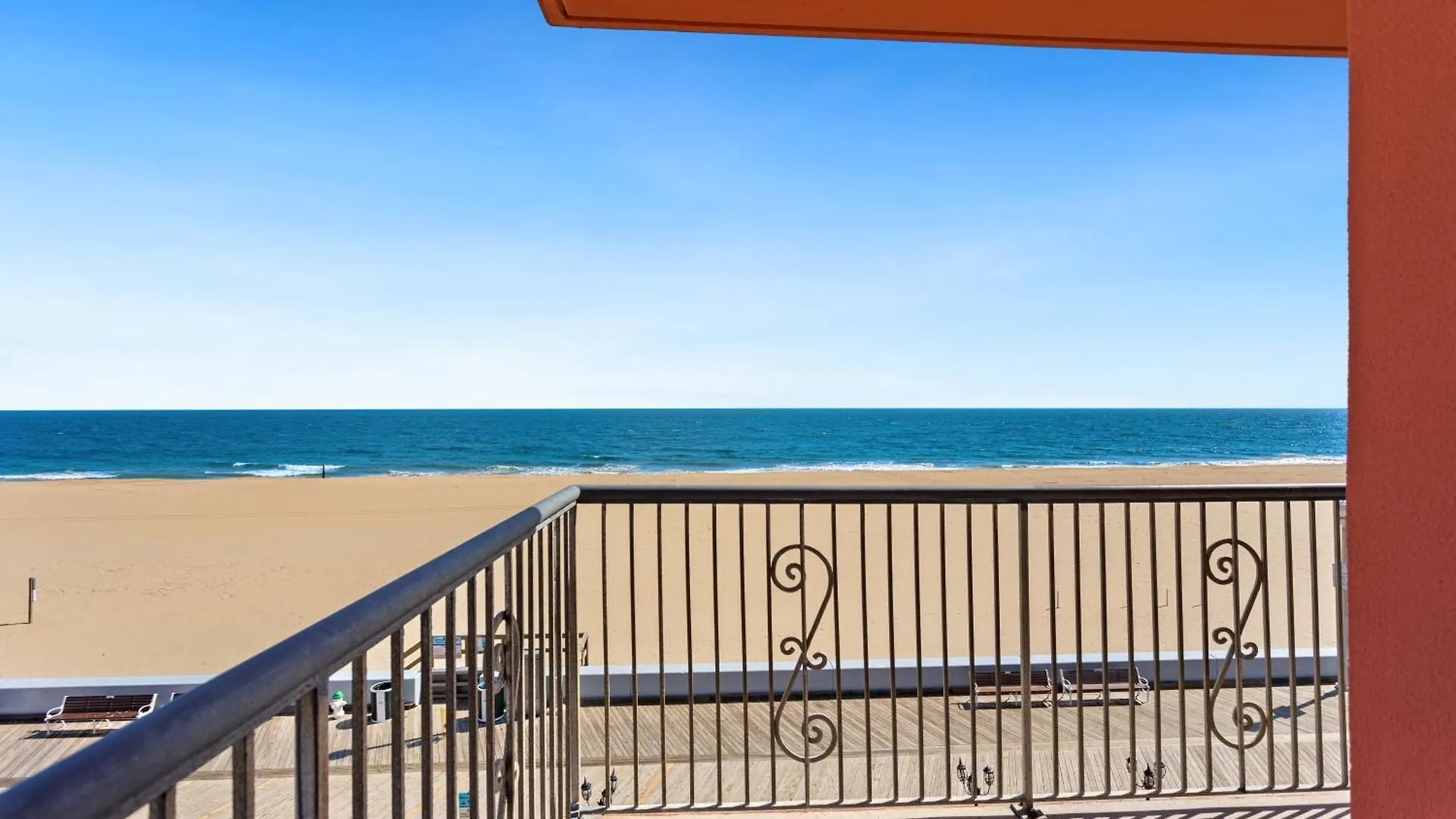 Hotel Americana Motor Inn On Boardwalk Ocean City United States