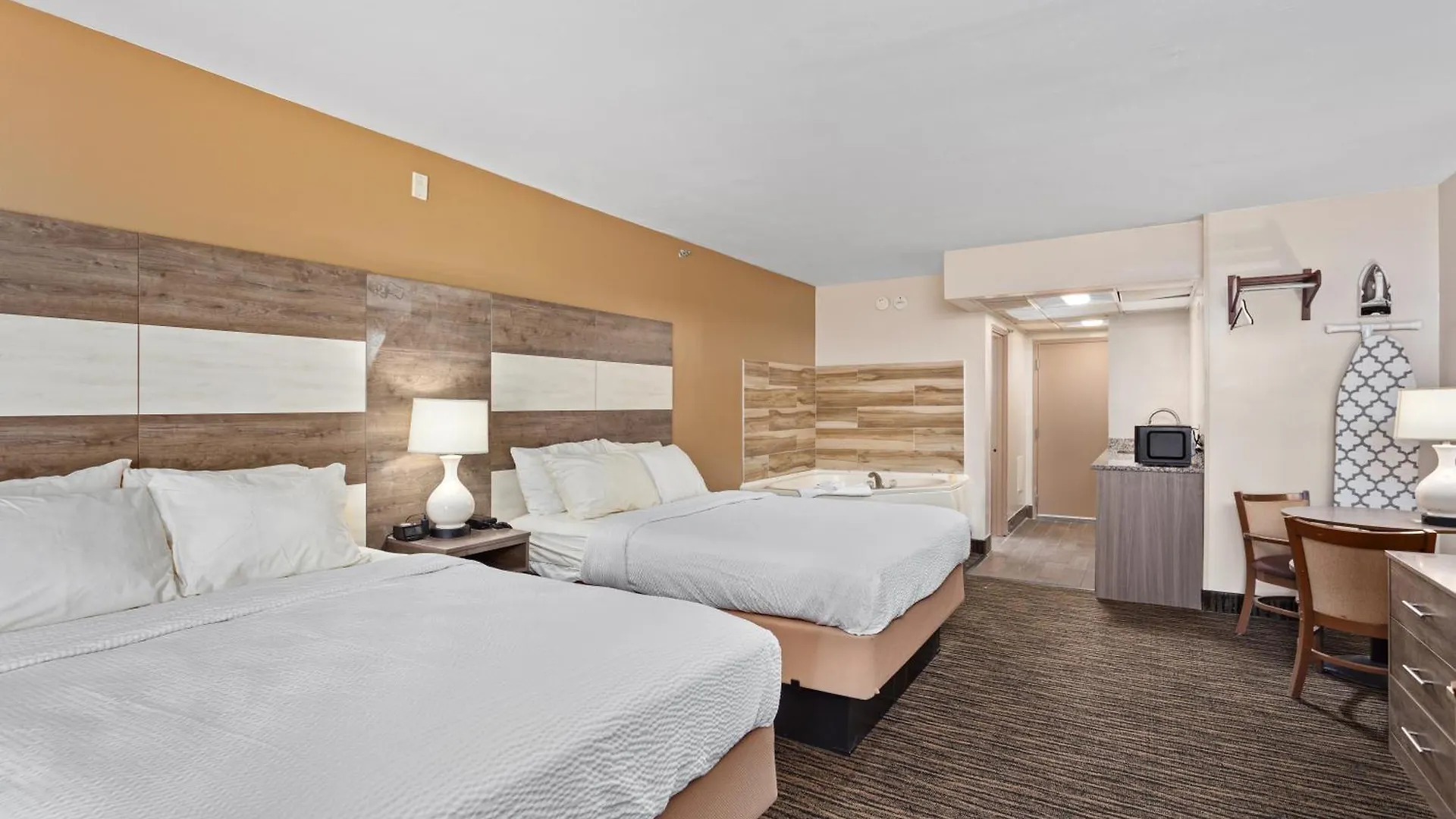 Hotel Americana Motor Inn On Boardwalk Ocean City United States
